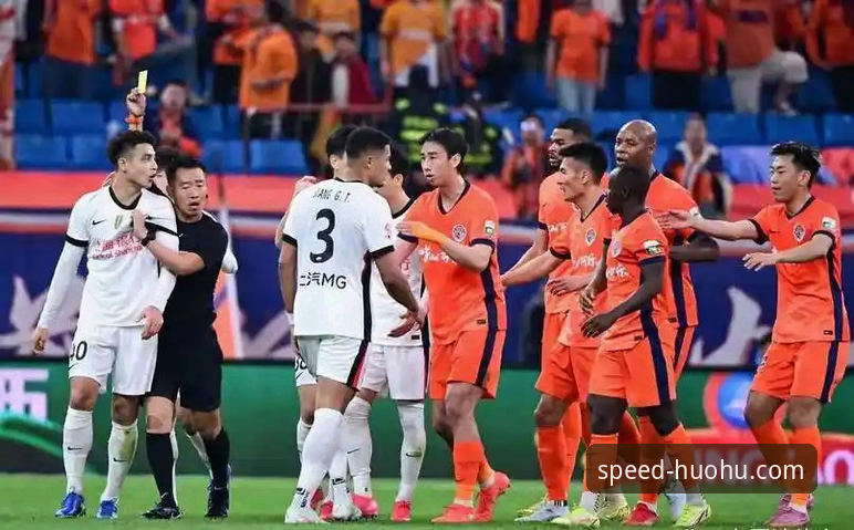 火狐体育高清直播评测 青岛海牛3-1力克上海海港!火狐体育官网见证13年复仇之战最新动态